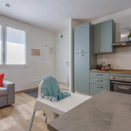 Apartment Via Emilia 11 *